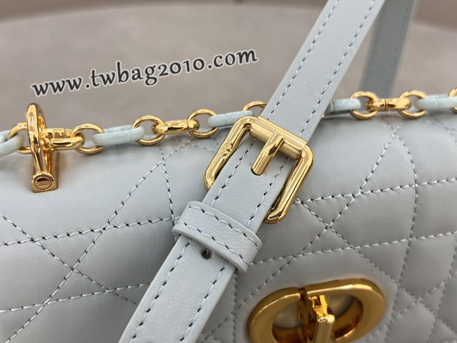 Dior专柜新款迪奥高仿原单湖水蓝链条手袋小号斜挎女包 djfk1468